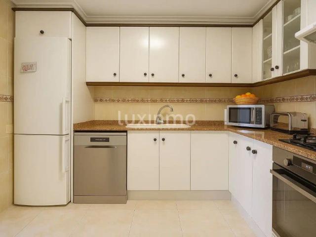 Piso con balcón en alquiler en Montañar El Arenal