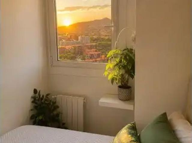 Piso con balcón en alquiler en Montgat