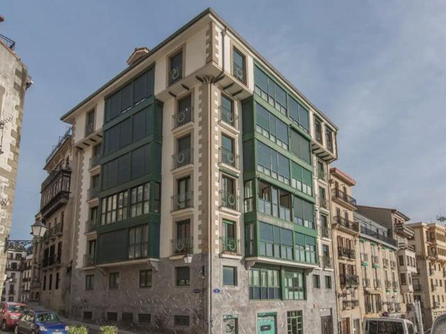 Piso con balcón en alquiler en Mari 14. Donostia San Sebastián