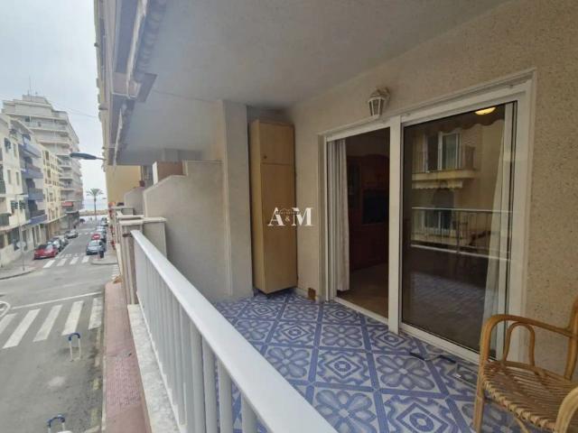 Piso con balcón en alquiler en Playa del Cura