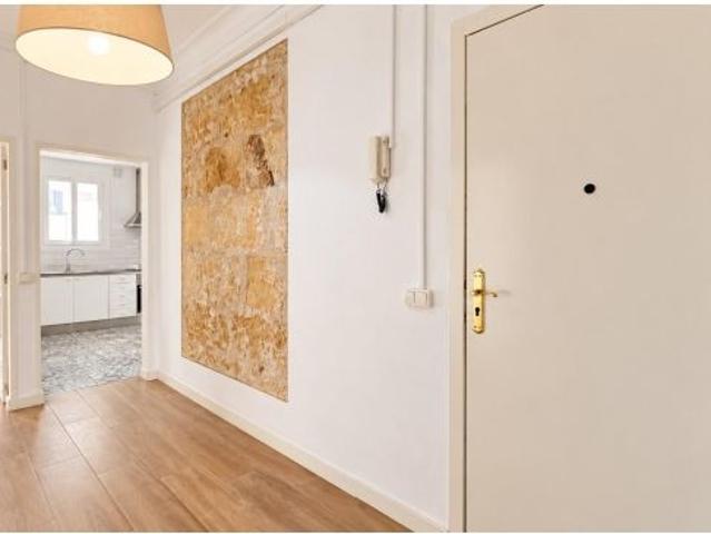 Piso con dos terrazas privadas y mucho carácter en Archiduque