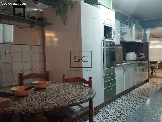 Piso con garaje, ascensor y trastero en Ultramar, Ferrol