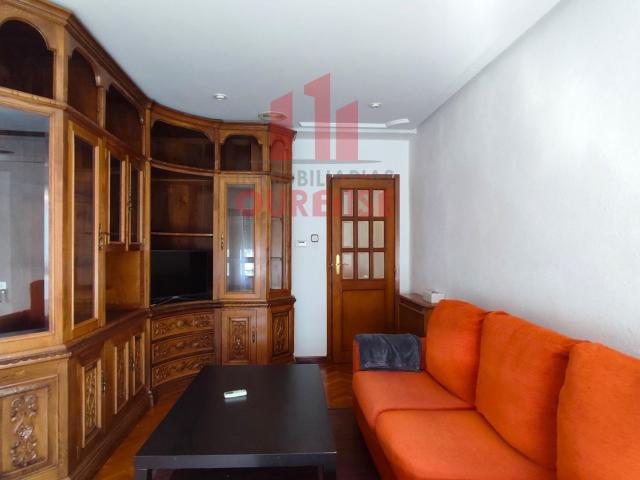 PISO CON GARAJE Y TRASTERO EN LAGUNAS, CERCA DE LAS FACULTADES