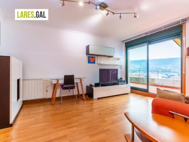 Piso con gran terraza en Vilariño, Cangas