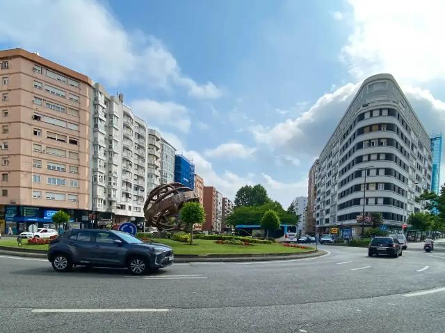 Piso con jardín en alquiler en Cuatro Caminos