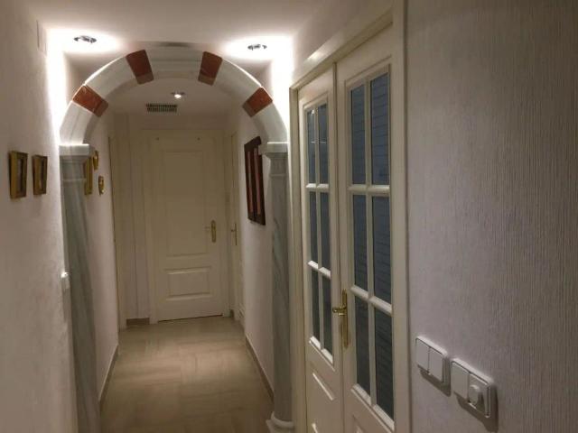 Piso con jardín en alquiler en ANGEL DE SAAVEDRA 8