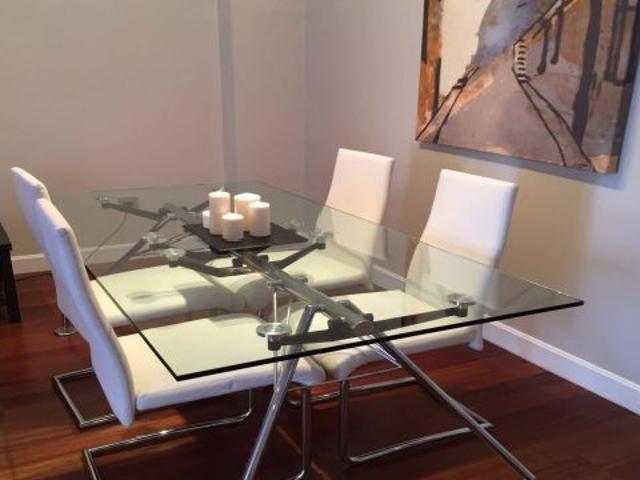 PISO CON MUEBLES ZONA PEATONAL CARTAGENA CON PLAZA DE GARAJE! DISPONIBLE PARA JULIO 2026