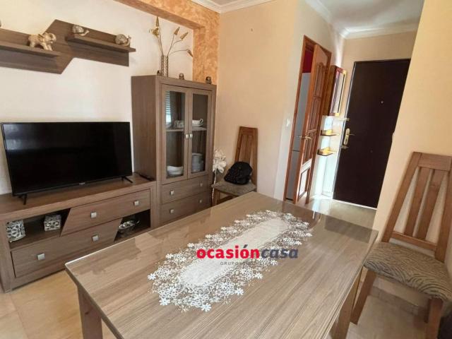 PISO CON PATIO A LA VENTA