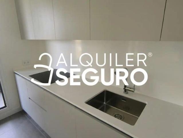Piso con piscina en alquiler en Manuel Clavero Arévalo