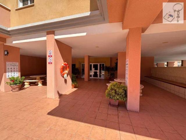 Piso con piscina en alquiler en N/A 7