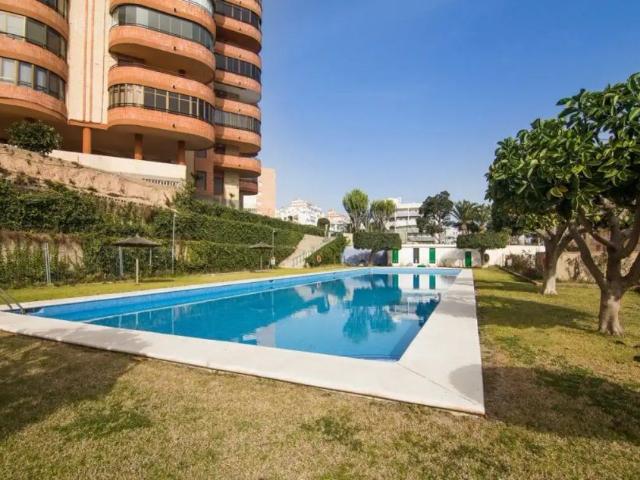 Piso con piscina en alquiler en Avenida Avenida de San Bartolomé de Tirajana