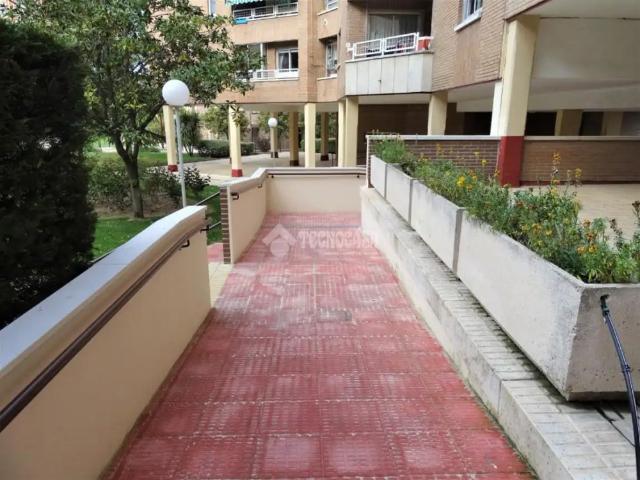 Piso con piscina en alquiler en Calle Eusebio González Suárez