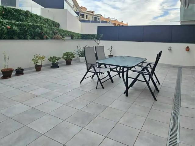 Piso con piscina en alquiler en Calle SANT ANTONI 57 59
