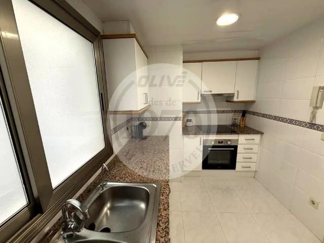 Piso con piscina en alquiler en PUNTA PRIMA