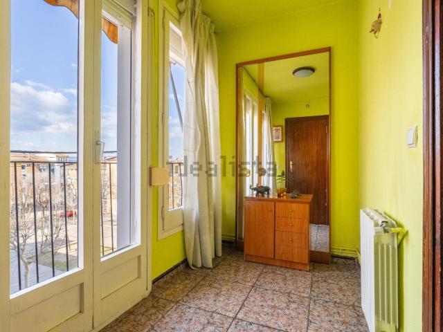 Piso, Constanti