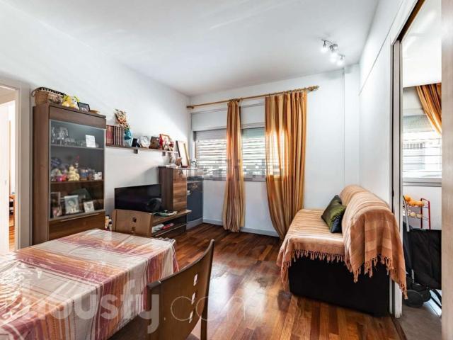 Piso, Creu de Barberà, Sabadell