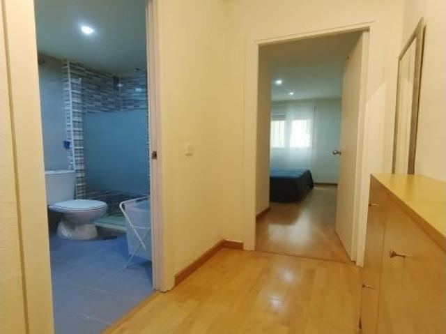PISO DÚPLEX EN ZONA REINA MERCEDES 1 DORMITORIO