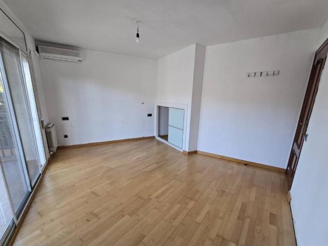 Piso duplex en Ca N'Oriol Rubí con piscina comunitaria