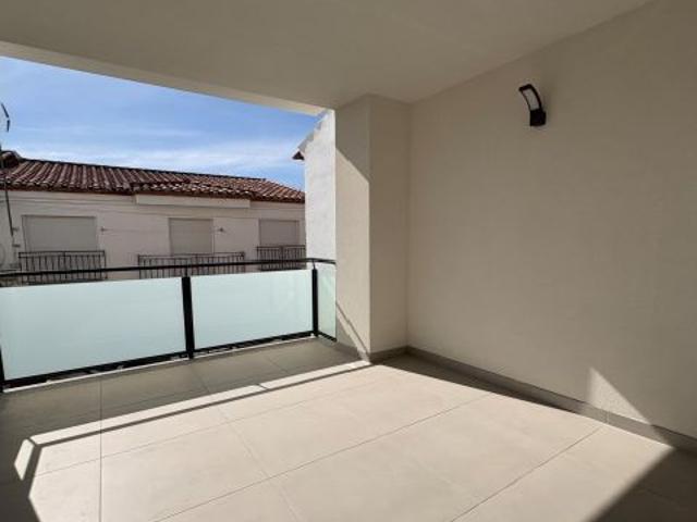 Piso de obra nueva a estrenar en alquiler en Armilla Granada