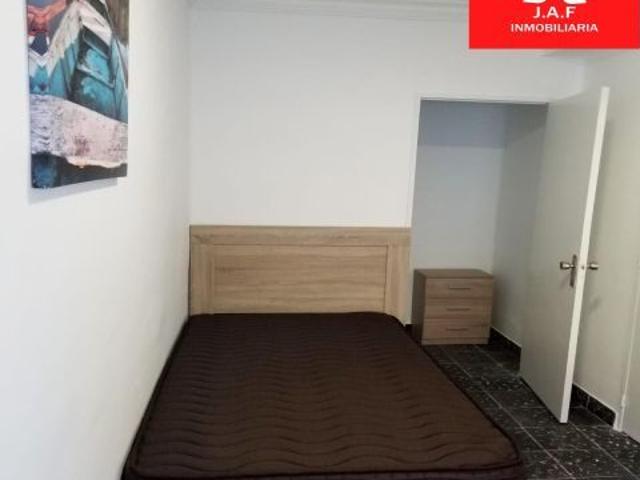PISO DE ALQUILER EN MONCADA PARA ESTUDIANTES UNIVERSITARIOS