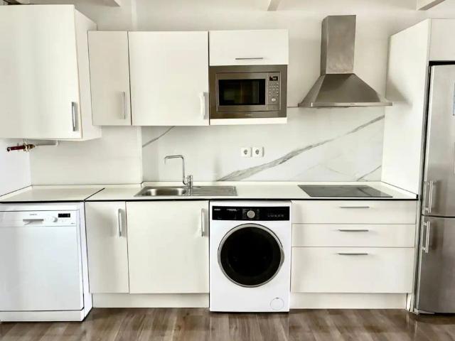 Piso de alquiler en N/a, Ensanche, Alcobendas