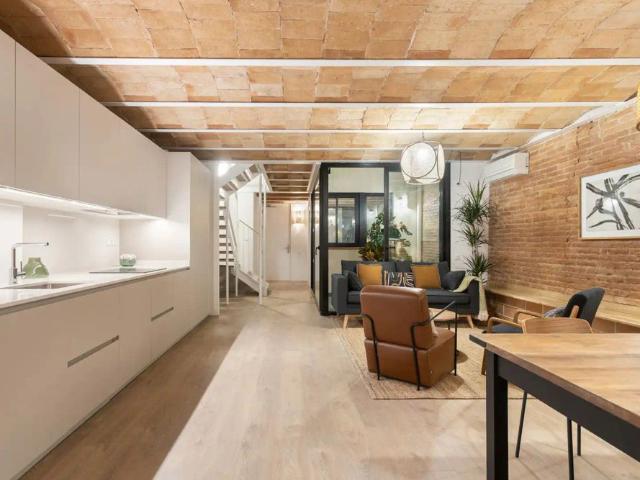 Piso de alquiler en Hostafrancs, Barcelona Capital