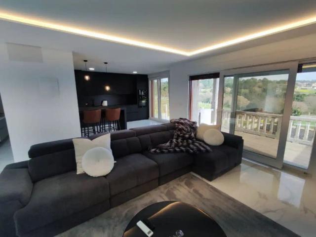 Piso de alquiler en Noalla, Sanxenxo