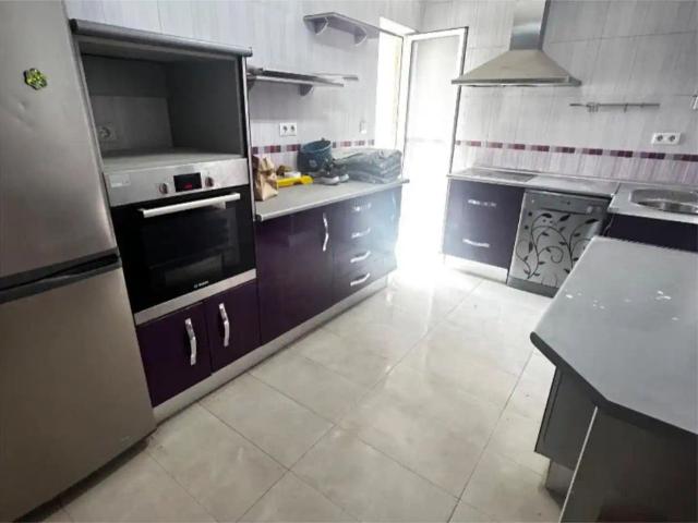 Piso de alquiler en Avenida Barcelona, 14, Peñamefecit Avda Barcelona, Jaén Capital