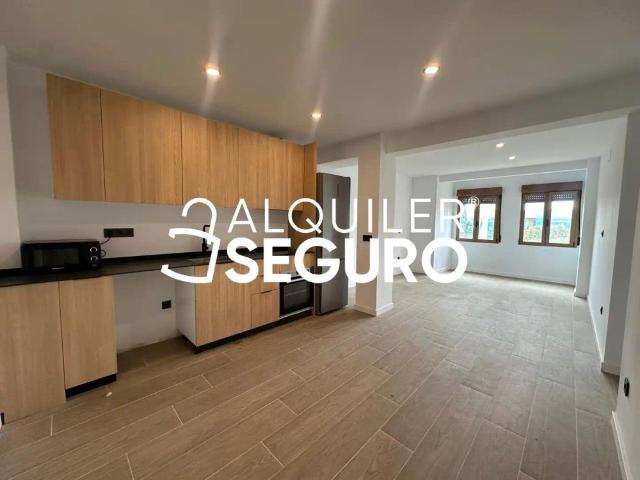 Piso de alquiler en Ayuntamiento, Centro, Tomares
