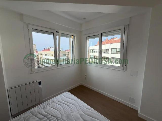 Piso de alquiler en Barcelona, O Castro, Vigo