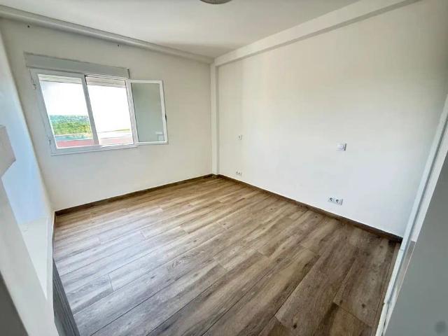 Piso de alquiler en Calle Betanzos, Valderas Los Castillos, Alcorcón