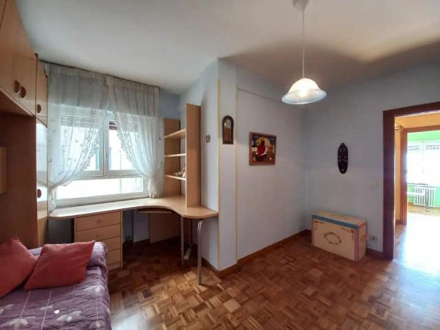 Piso de alquiler en Calle de la Concepción, El Carmen Barrio Gimeno, Burgos Capital