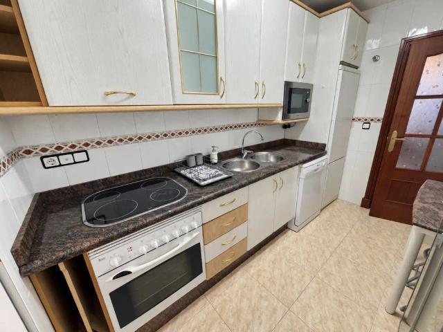 Piso de alquiler en Calle Sebastián Martínez, Belén San Roque, Jaén Capital