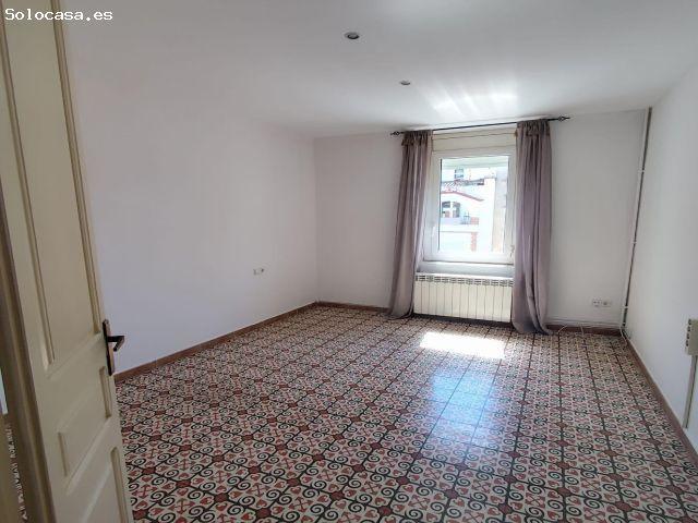 Piso de Alquiler en Capellades por 800,00€ al mes. 2º piso sin ascensor. NO SE ADMINTEN MASCOTAS