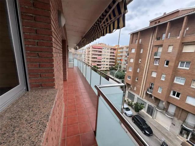 Piso de alquiler en Carrer de Mossèn Jacint Verdaguer, 129, Can Farrerons, Premià de Mar