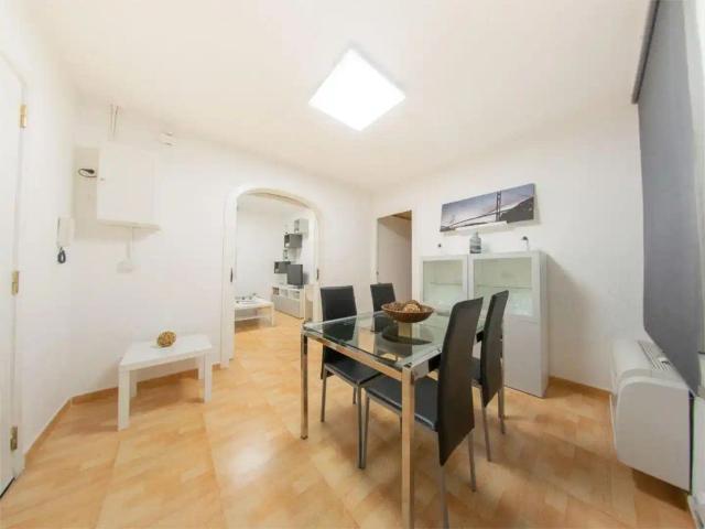 Piso de alquiler en Carrer D'iscle Soler, 24, El Pedró, Cornellà de Llobregat