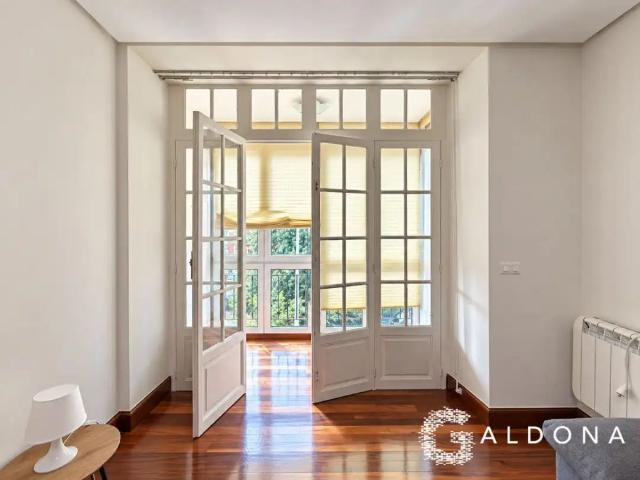 Piso de alquiler en Easo Kalea, Amara Zaharra Arbaizenea, Donostia San Sebastián