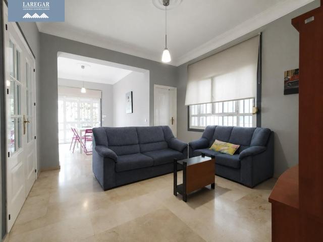 PISO DE ALQUILER EN HELIOPOLIS REINA MERCEDES