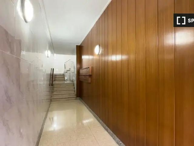 Piso de alquiler en La Guineueta, Barcelona Capital
