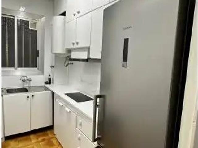 Piso de alquiler en La Gavarra, Cornellà de Llobregat