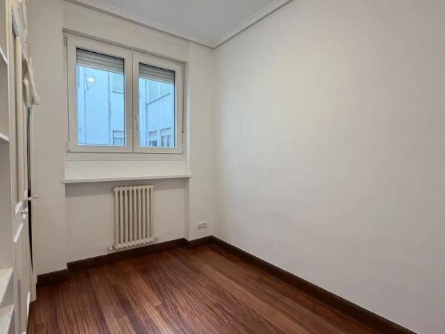 Piso de alquiler en Las Arenas, Getxo