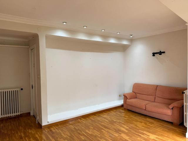 PISO DE ALQUILER EN PLENO CENTRO DE MANRESA