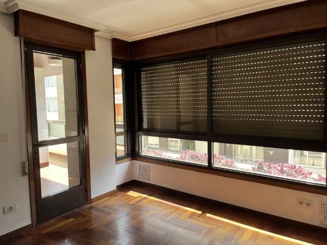 Piso de alquiler en Rúa de Bolivia, 17, Plaza España Corte Inglés, Vigo