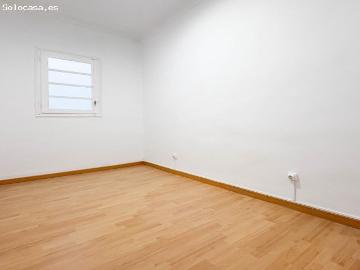 PISO DE ALQUILER EN RUZAFA CON 4 HABITACIONES Y DOS BAÑOS