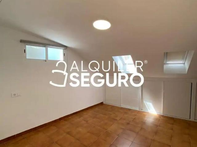 Piso de alquiler en Ramon Rodriguez Arribas, San Martín de Valdeiglesias, Madrid