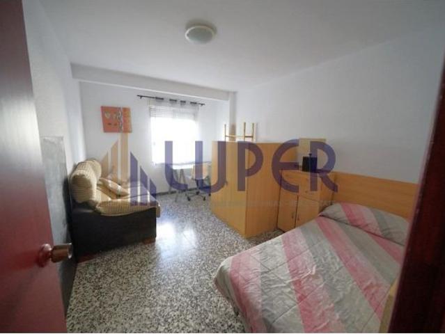 Piso de Alquiler en San Vicente cerca de la universidad