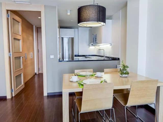 Piso de alquiler en Uleta Kalea, Mendizorrotza Armentia, Vitoria Gasteiz
