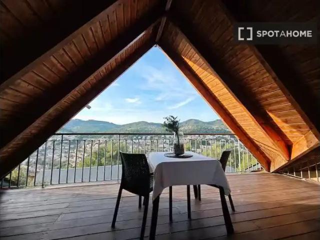 Piso de alquiler en Vallirana, Barcelona