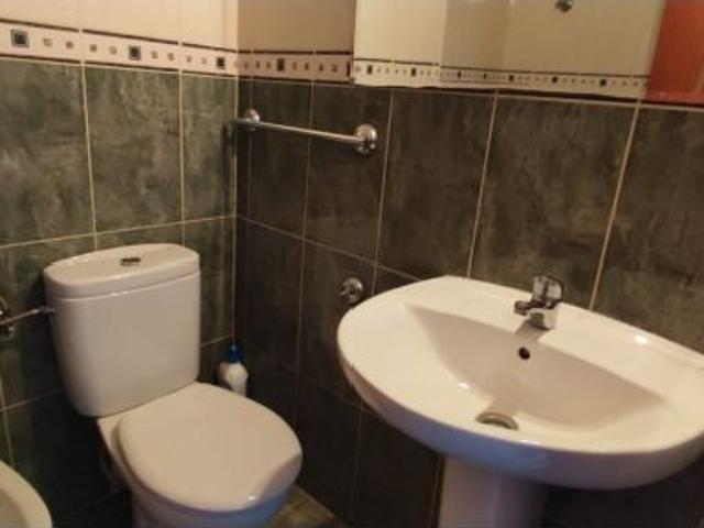 PISO DE ALQUILER PARA CHICAS ESTUDIANTES