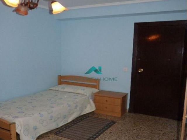 Piso de alquiler para estudiantes en Carmelitas, Salamanca